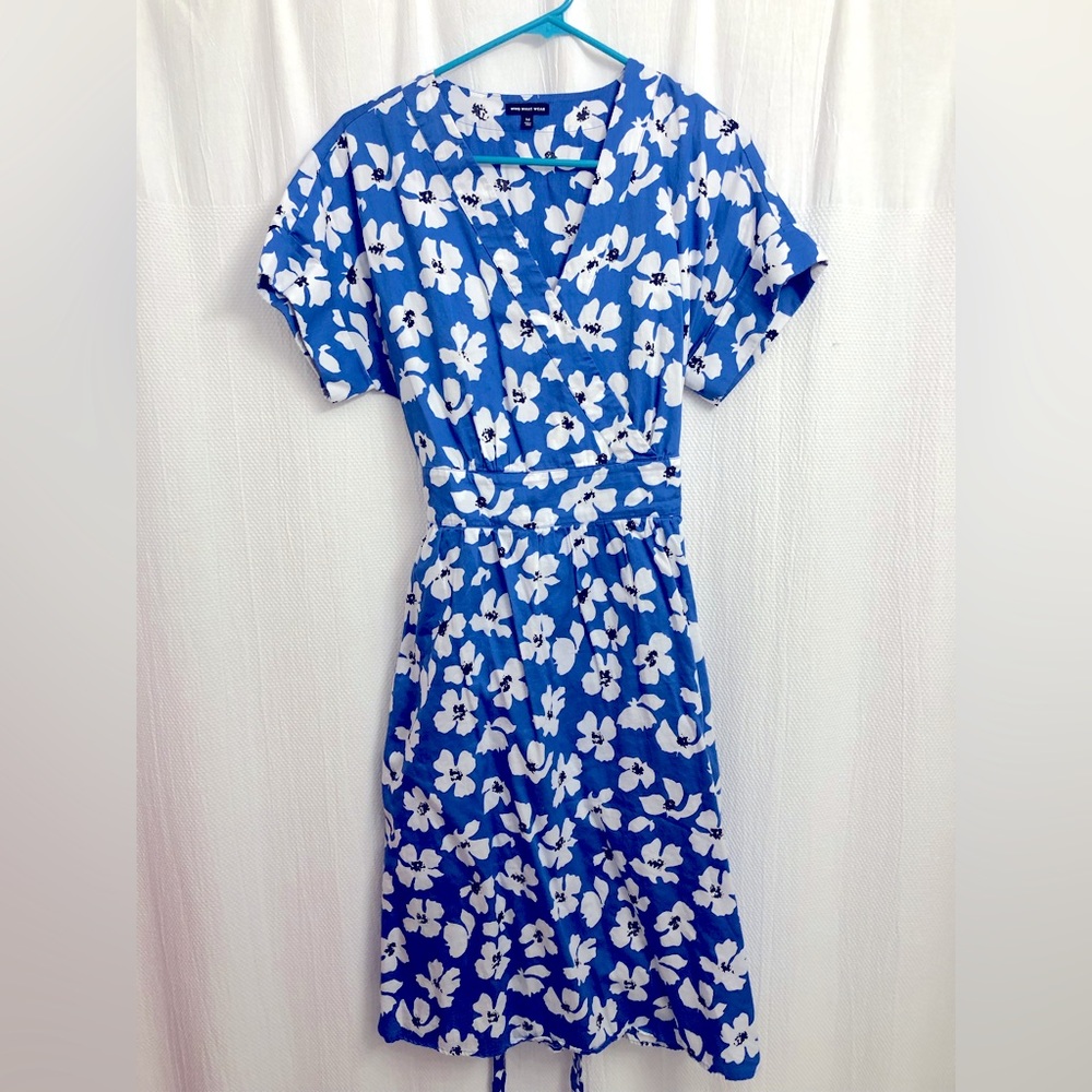 Who What Wear Blue and White floral dress with wrap tie